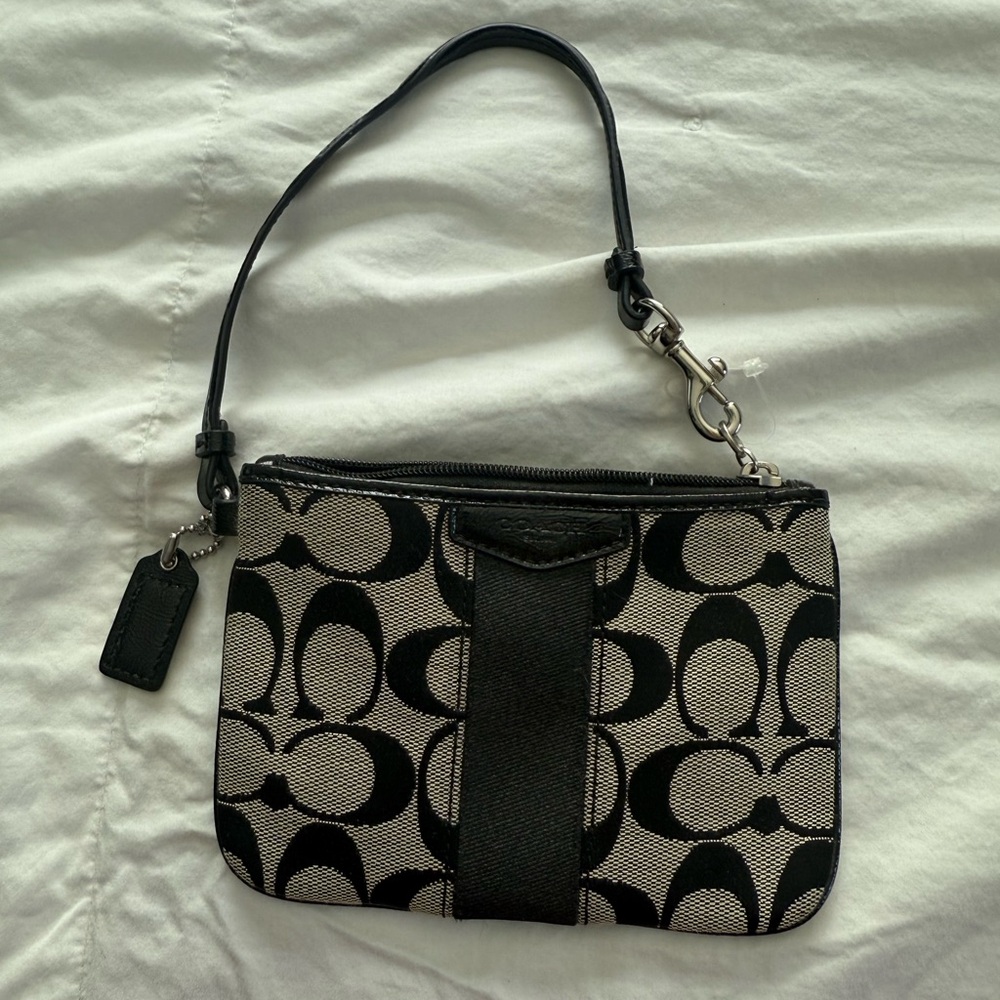 Coach Black and Cream Wristlet Clutch